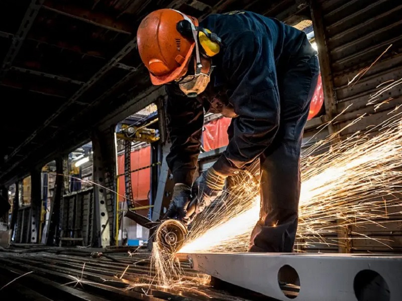 сдать металлолом с демонтажем